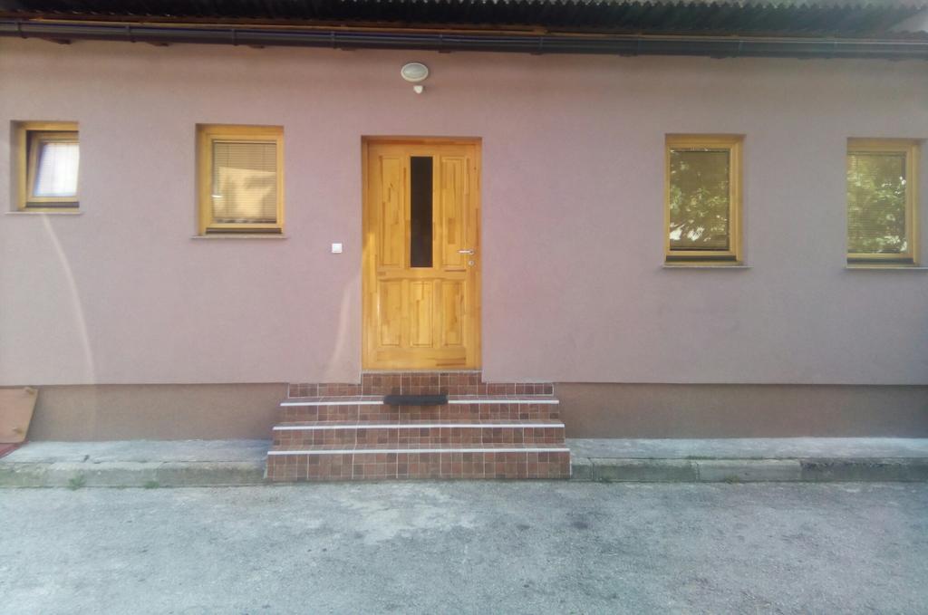 Princips Apartment Sarajevo Exterior photo